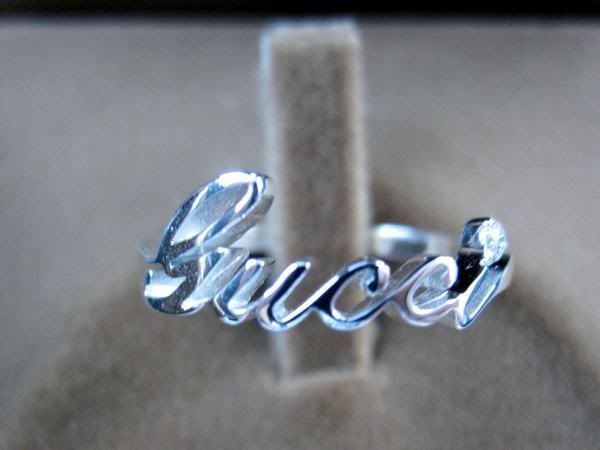 http://i6.photobucket.com/albums/y203/pc20001089/IMG_0054.jpg