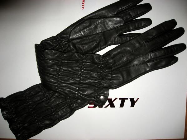 http://i6.photobucket.com/albums/y203/pc20001089/IMG_7516.jpg