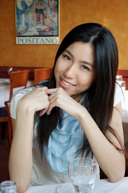 http://i6.photobucket.com/albums/y203/pc20001089/Modeling_Jan25_Canada/IMG_8283_1.jpg