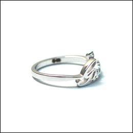 http://i6.photobucket.com/albums/y203/pc20001089/gucci_201934-J8540-9066_1.jpg