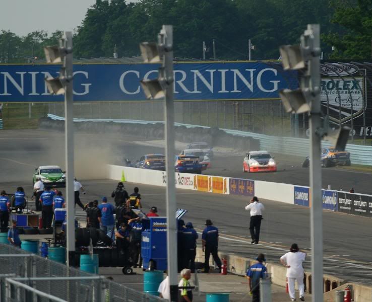 IMAGE: http://i6.photobucket.com/albums/y205/KENLUDE97/Rolex%206hr%20WGI%202008/IMG_5440.jpg