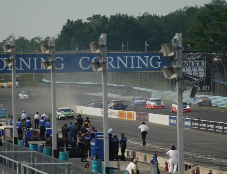 IMAGE: http://i6.photobucket.com/albums/y205/KENLUDE97/Rolex%206hr%20WGI%202008/IMG_5441.jpg