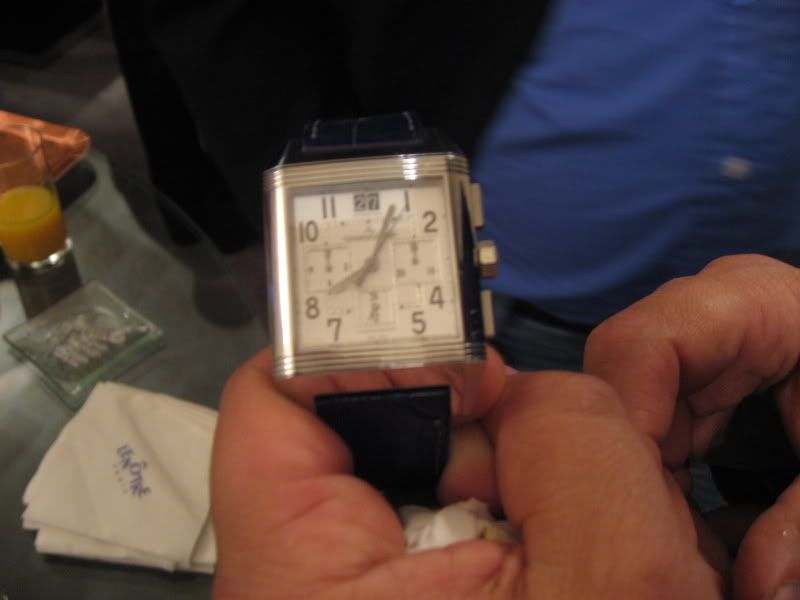 http://i6.photobucket.com/albums/y206/lol3/Montre/IMG_2442.jpg