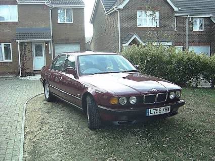 bmw740.jpg
