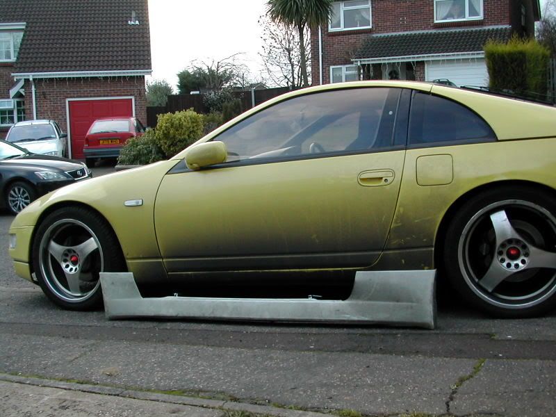 skirts300zx001.jpg