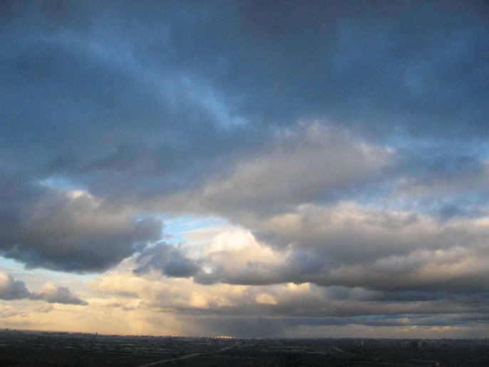 http://i6.photobucket.com/albums/y210/aznjokaiz/sky/IMG_4216.jpg