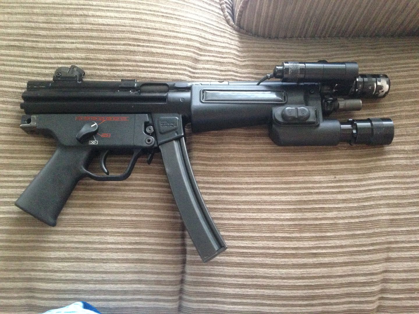 MP5 integrated/specific laser options?