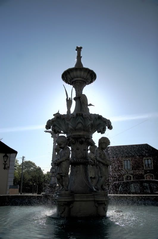 Fountain-HDR.jpg