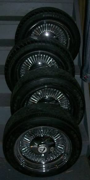 http://i6.photobucket.com/albums/y213/blackedout16vb3/for%20sale/wheels1.jpg