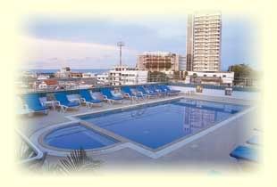 Roof_Top_Pool.jpg