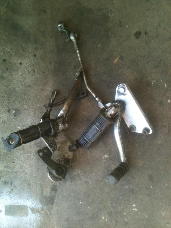 rd400 rearsets