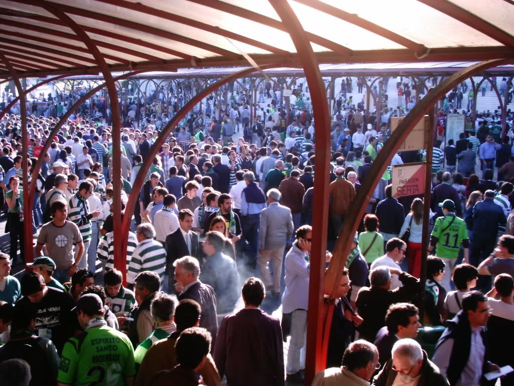 multidao.jpg Multidão image by Juani