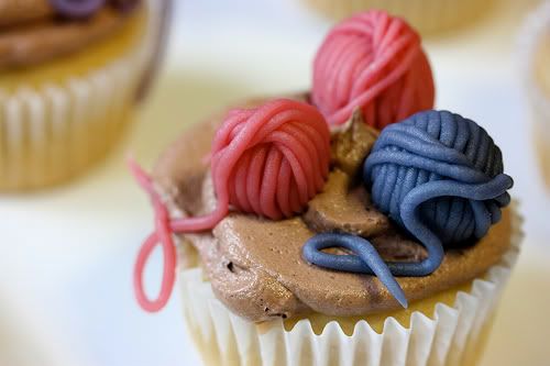knitting_cupcakes.jpg