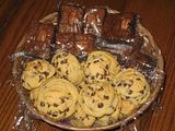 cookie and brownie basket