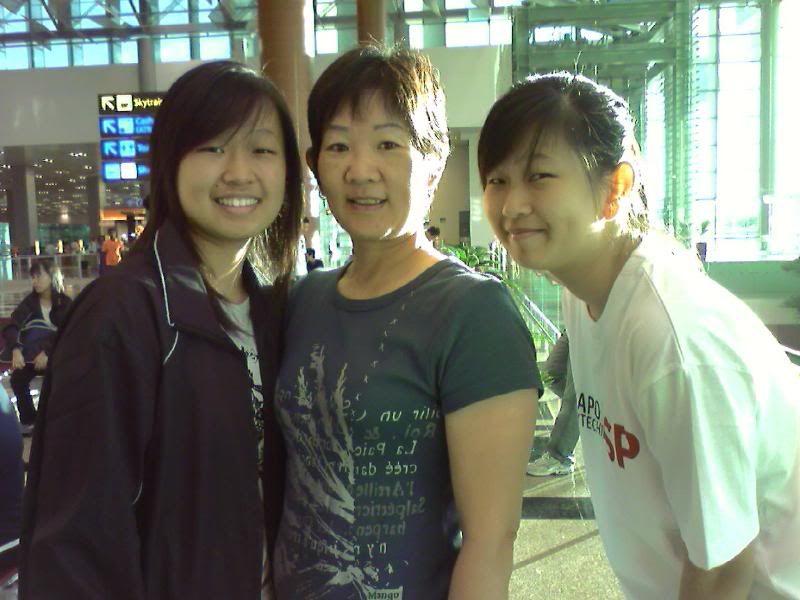 me, mum, sis at Changi Airport T3