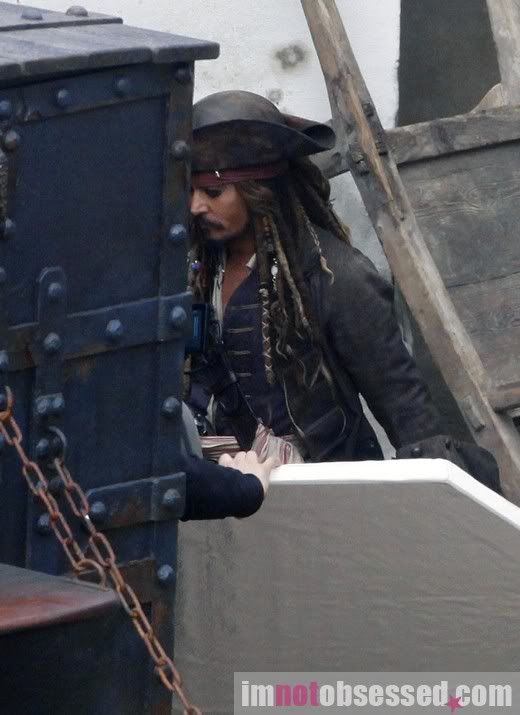 johnny depp pirates of the caribbean costume. Johnny Depp was spotted in his