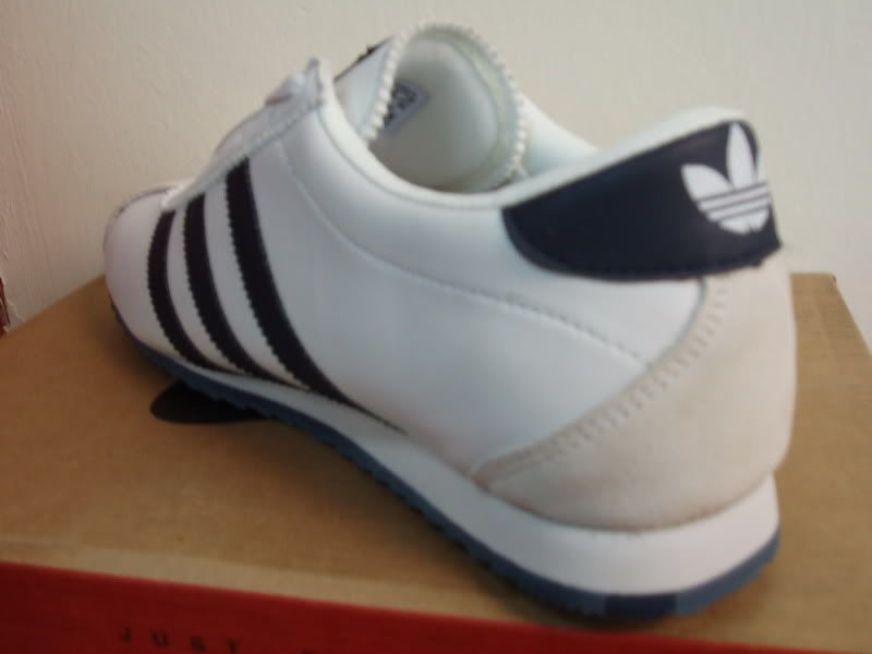 Adidas shoes.shoes sport shoes tennis 