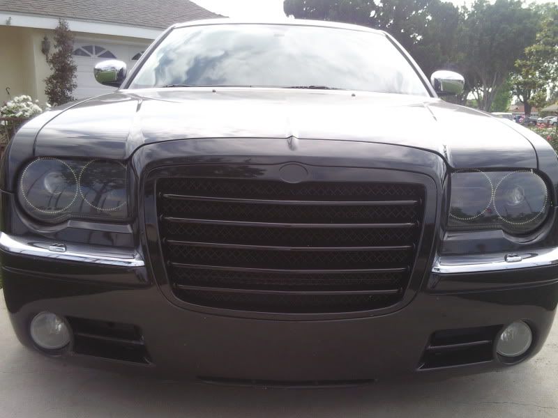 Chrysler 300 Blacked Out. Blacked out housings with