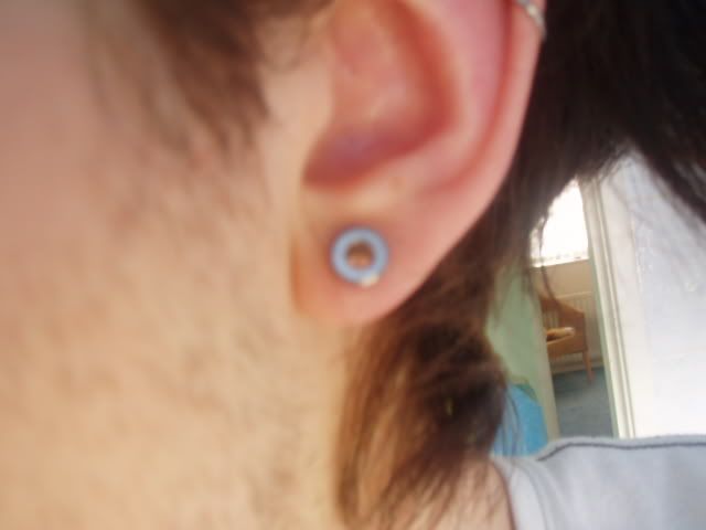 6mm ^ ^ 5mm ^ I got them from this site so i'm sure they're the right size,