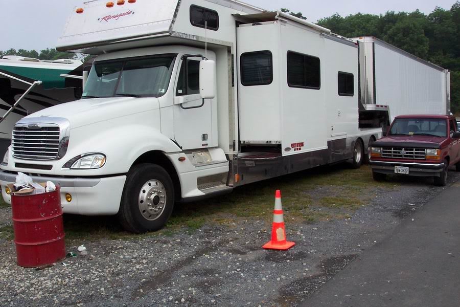 [Image: Resizeofhauler.jpg]