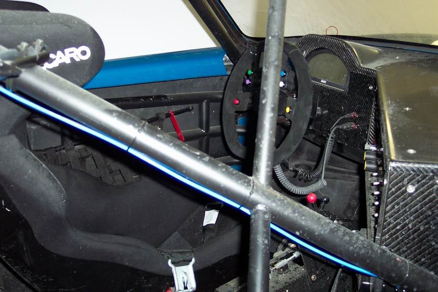 [Image: Resizeofporschecockpit.jpg]