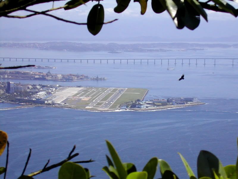 69-AeroportoSantos-Dumont.jpg
