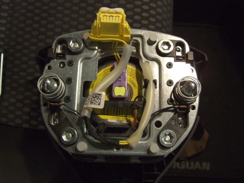 FYI on Tiguan Steering Wheel/Airbag