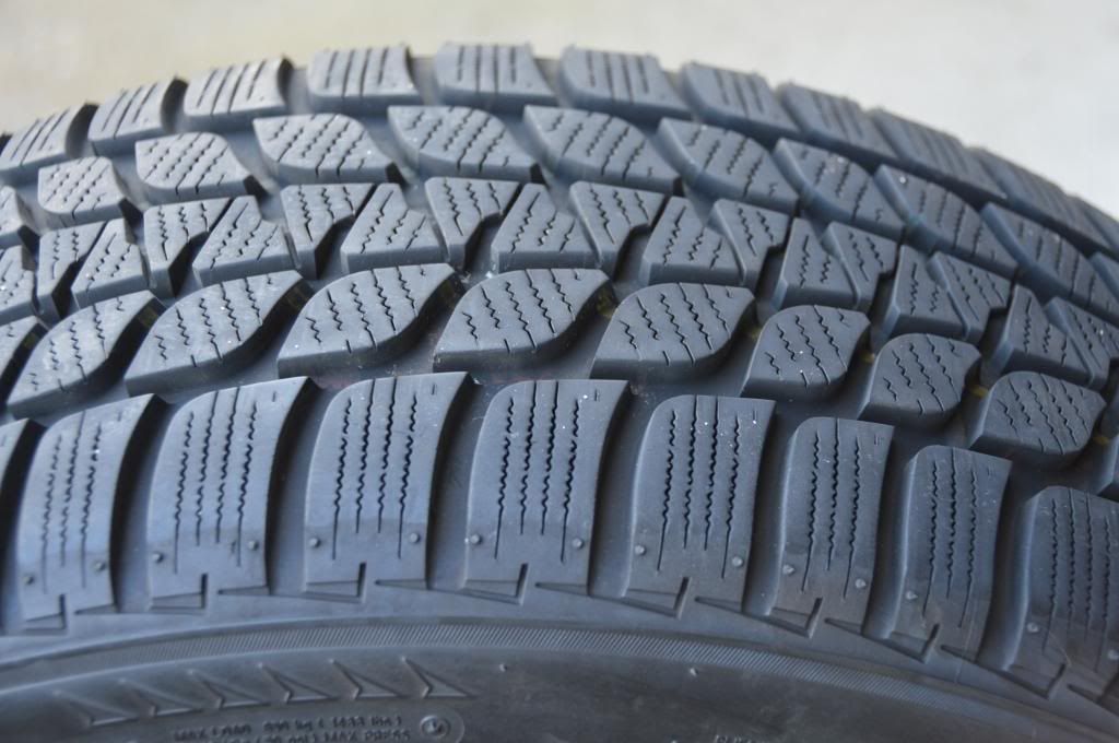 [Image: DSC_0786_zpsc5f514ef.jpg]