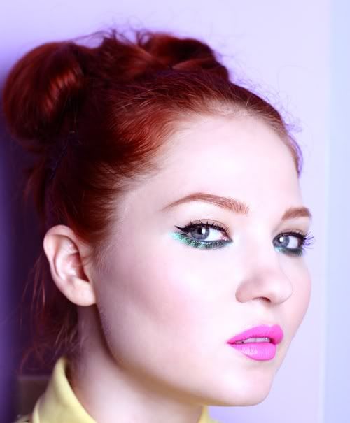 rihanna eye makeup tutorial. Eyes: Elf magic dust | Lips: