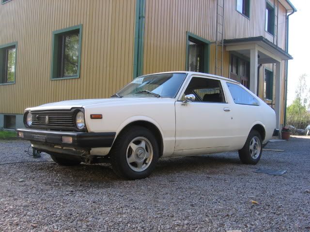 [http://i6.photobucket.com/albums/y240/GynZi/datsun/160506/IMG_3015.jpg]