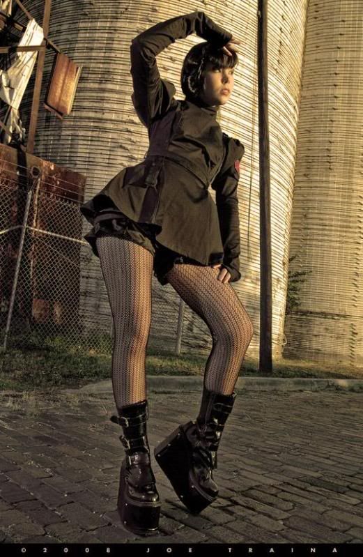 http://i6.photobucket.com/albums/y240/acidbull/l_421e373aa22f4fbe823f6da478c2313d1.jpg
