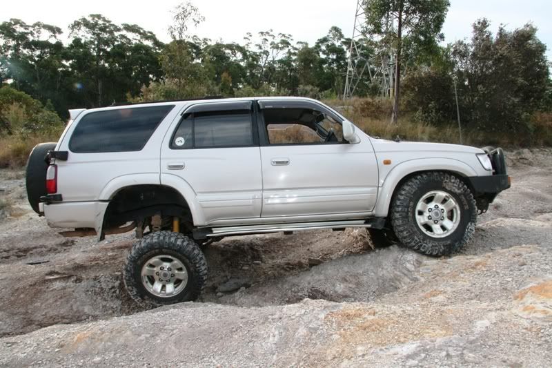 Toyota hilux surf tow bar western australia