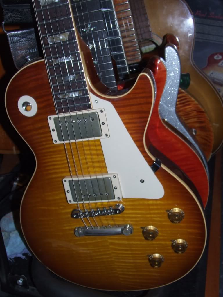 Show me some hot maple tops with mineral streaks / flecks! The Gear Page