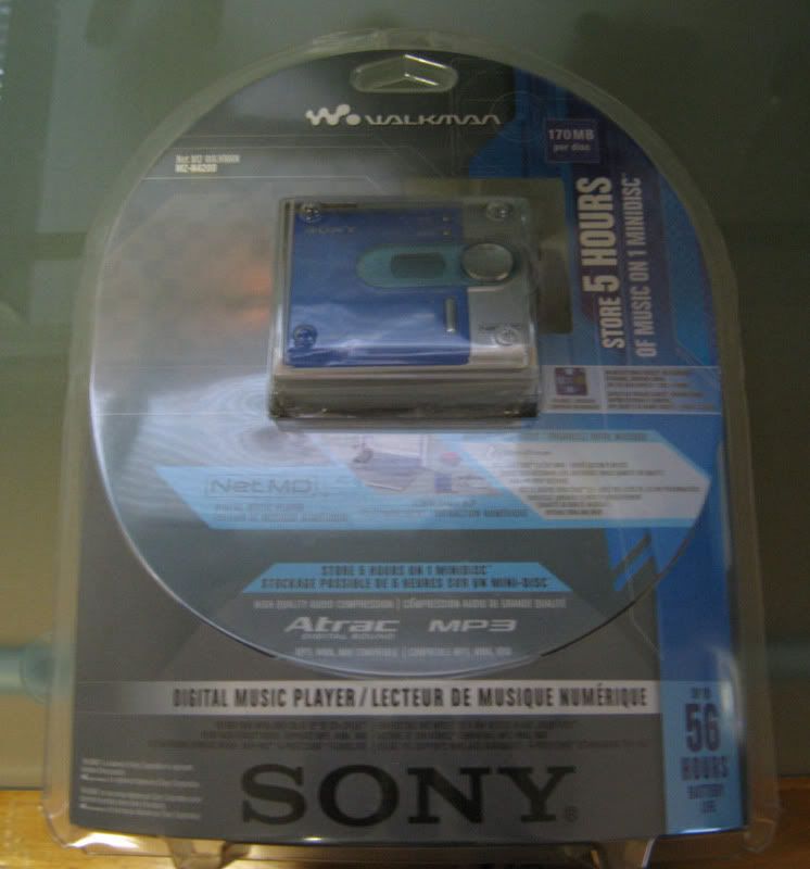 http://i6.photobucket.com/albums/y242/kingrukus/sonyMDwalkman_1.jpg