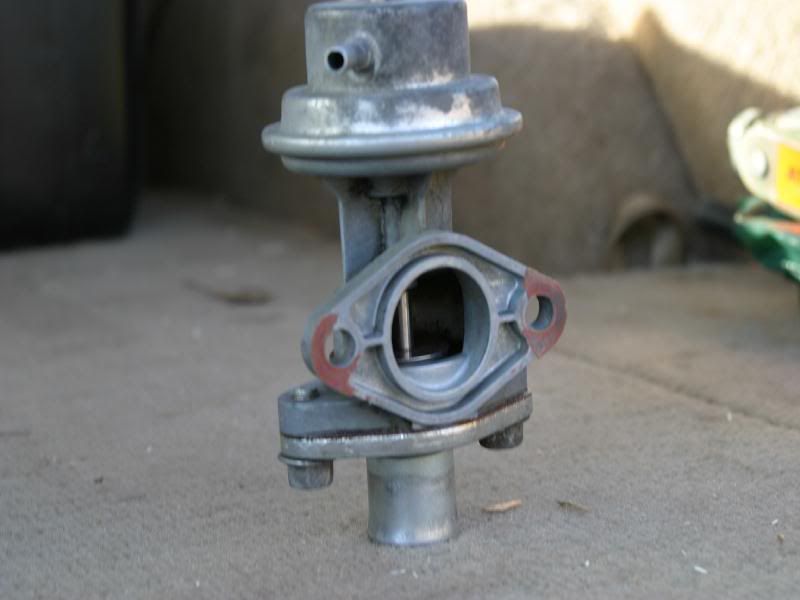 demontertpierburgventil.jpg