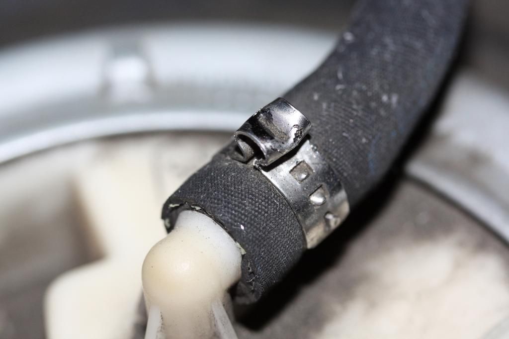 How to remove fuel pump clamp? E46 Fanatics Forum