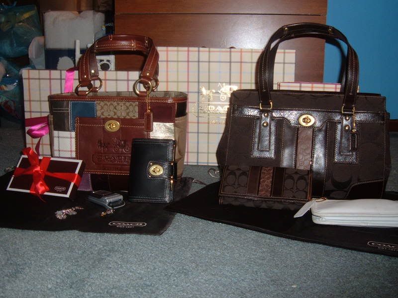 turnlock leather checkbook wallet. 3x5 Leather Turnlock Agenda in