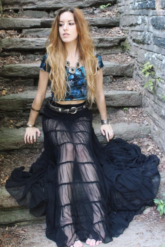wolf and lace blog fashion style beauty hair makeup hippie gypsy boho bohemian girl girls woman women cute love beautiful fun pretty swag stylish design model outfit look lookbook ootd jewelry shopping accessories bag purse glam how to diy boots shoes heels free people freepeople fp fpgirls fpme ideas vintage velvet floral crop top garage black sheer maxi skirt peasant skirt philly philadelphia valley green wissahickon valley park trail