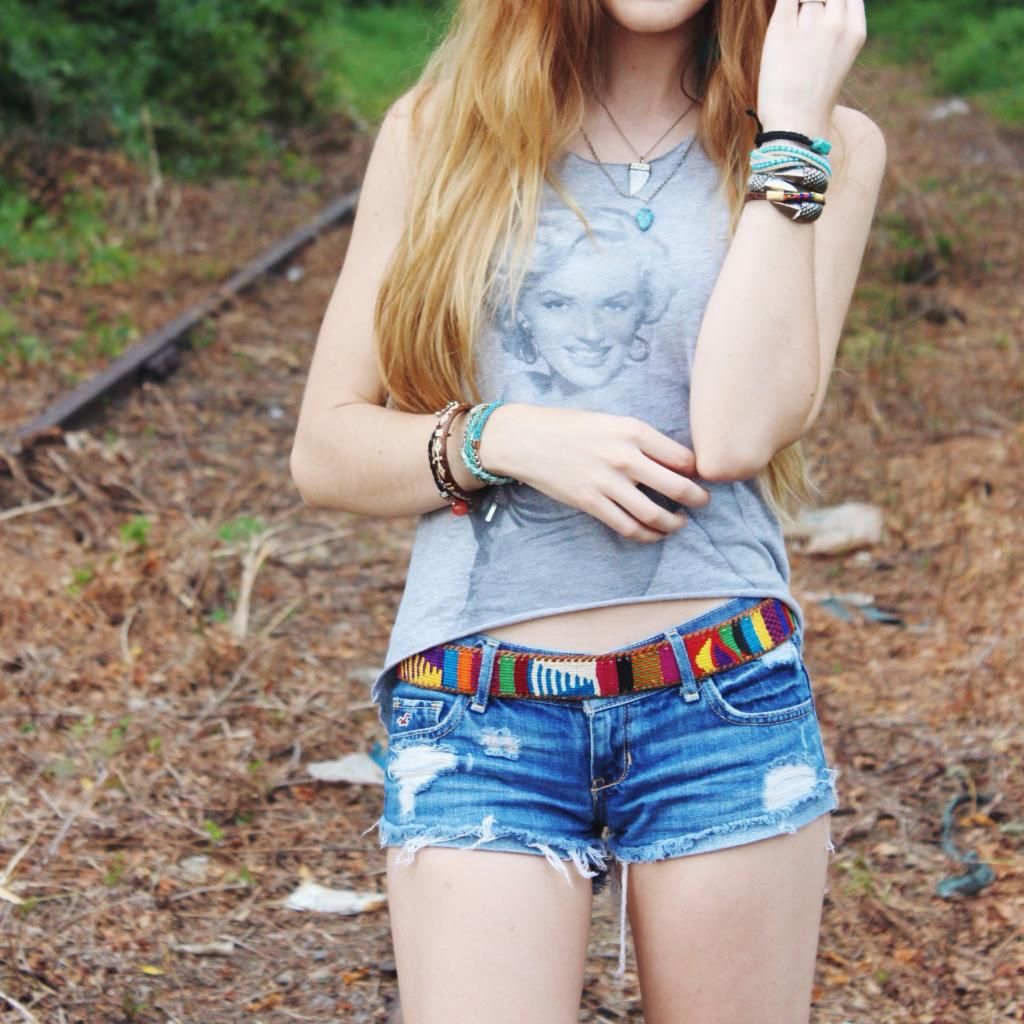 wolf and lace blog fashion style beauty hair makeup hippie gypsy boho bohemian girl girls woman women cute love beautiful fun pretty swag stylish design model outfit look lookbook ootd jewelry shopping accessories bag purse glam how to diy boots shoes heels free people freepeople fp fpgirls fpme ideas diy marilyn monroe crop top jeffrey campbell rum moto boots