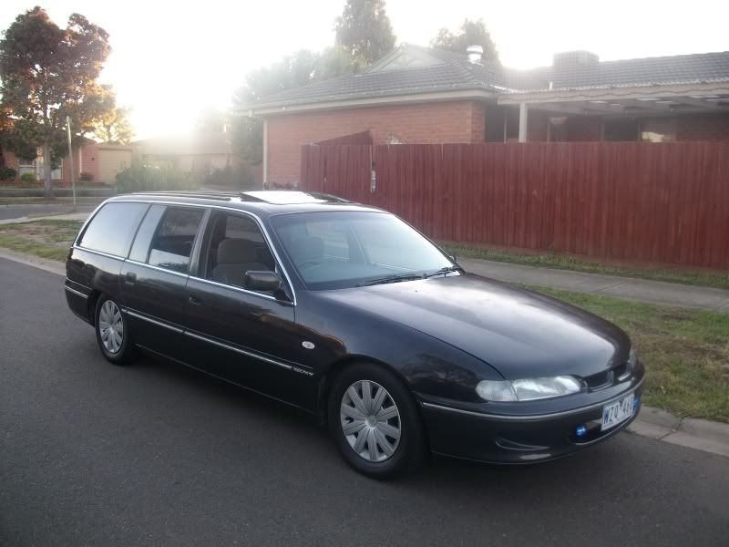 VR berlina wagon worked 5ltr Just Commodores