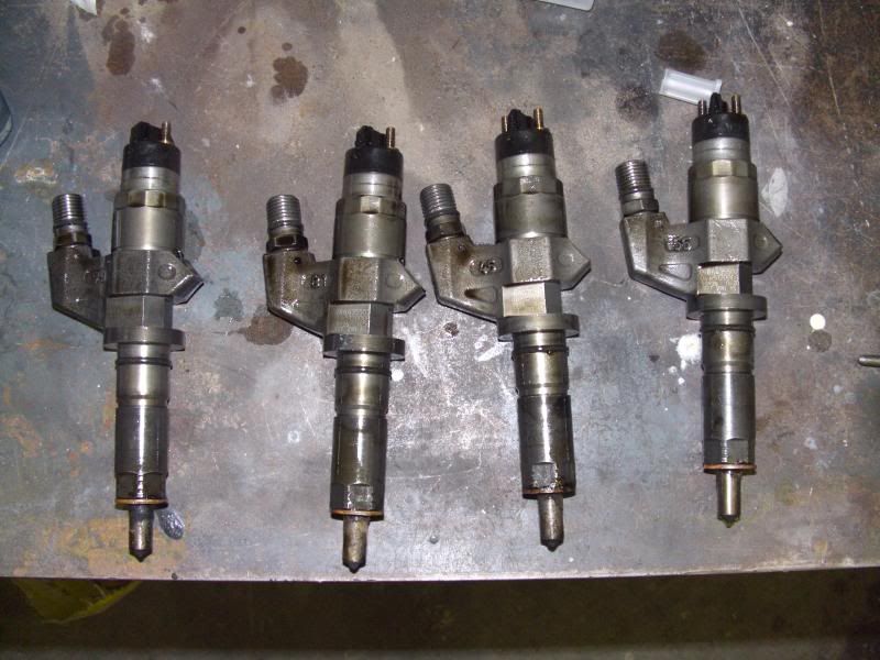 LB7 injector replacement with pics. Diesel Place