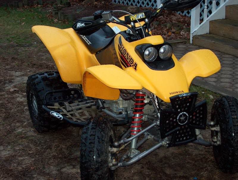 pictures of 400ex. Heres my 01 400ex XC machine