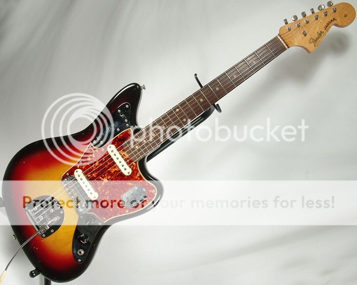 有关以下物品的详细资料: 1963 fender jaguar vintage electric