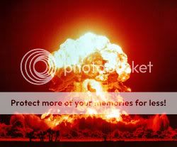 https://i6.photobucket.com/albums/y220/Deadmag/250px-Nuclear_fireball.jpg