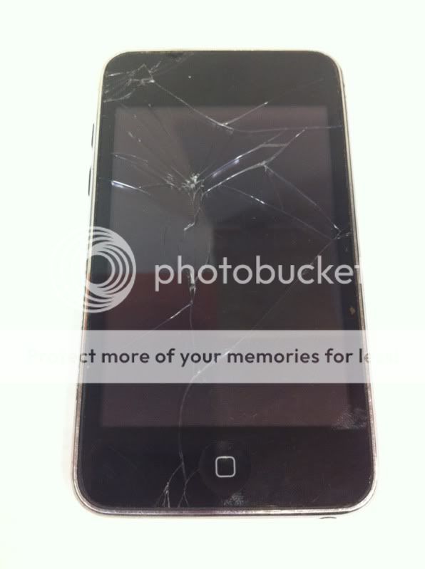 iPOD TOUCH 3RD GENERATION SOLD AS IS PARTS ONLY ***FAST,  