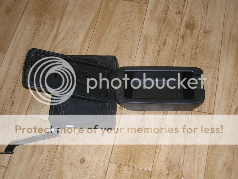 FS (For Sale) 9301 impreza armrest extension & OEM subwoofer NASIOC