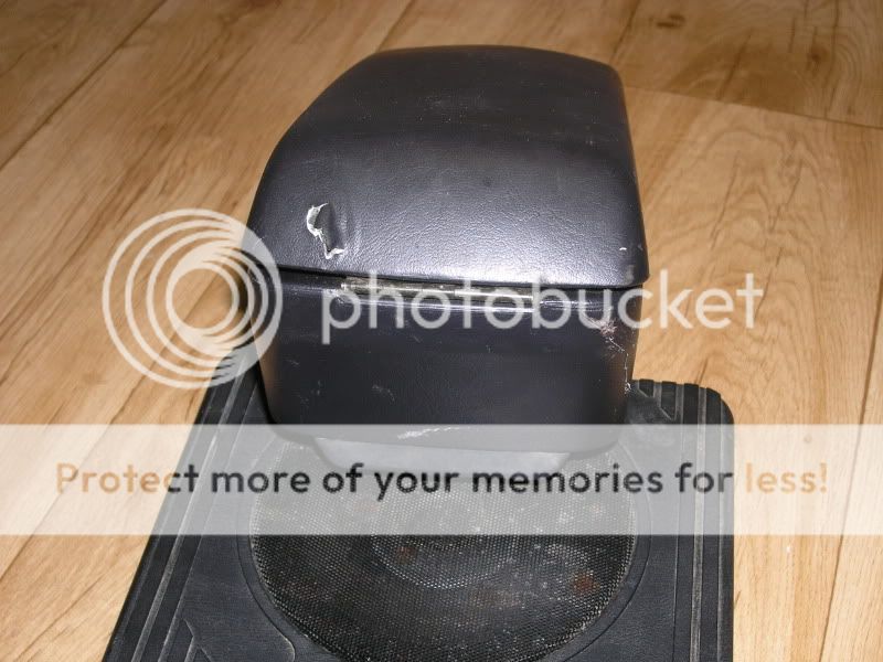 FS (For Sale) 9301 impreza armrest extension & OEM subwoofer NASIOC