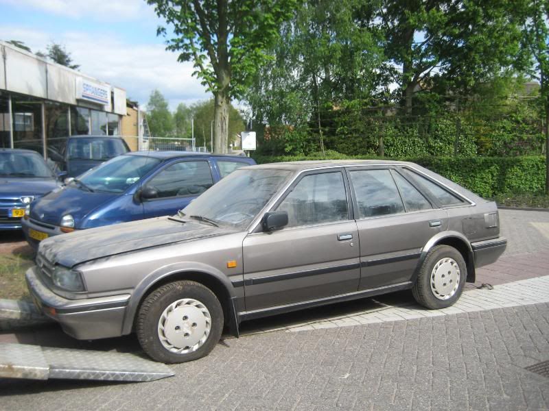 Nissan bluebird t12