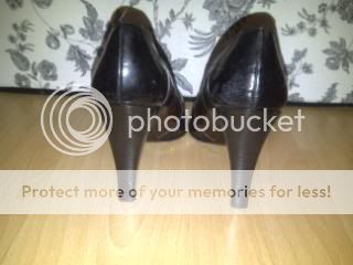 Charles Jourdan Black & Brown Leather Pumps Heels 9.5 9 1/2  